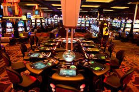 Roulette wheel spinning live on club ph casino section